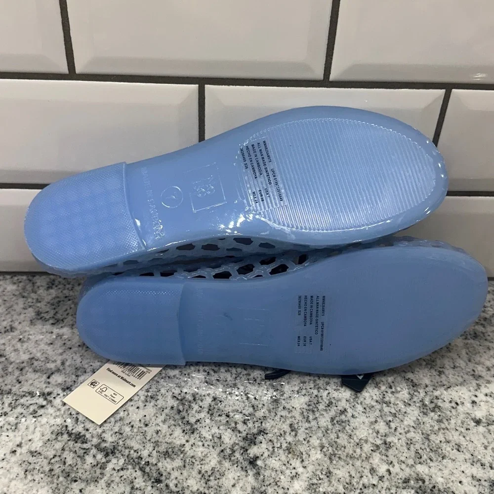 No Boundaries Womens 7 Jelly Flats Blue Caged Lattice Memory Foam Retro Summer